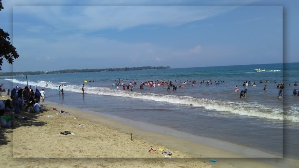 Sekilas Tentang Destinasi Wisata Pantai Carita Anyer