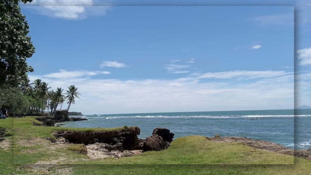 Sekilas Ulasan Pantai Cibeureum 2