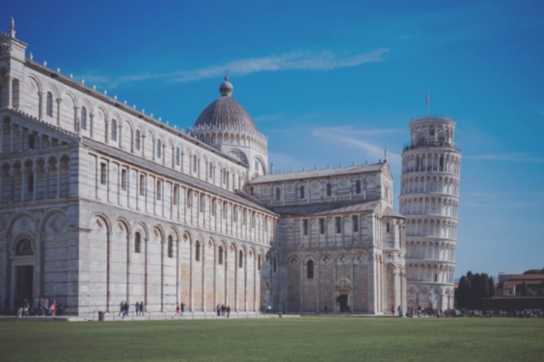 Mengapa Menara Pisa Miring Tapi Tak Pernah Ambruk?