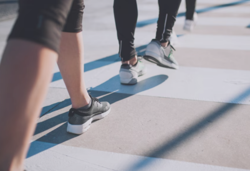 Pyramid Walking: Panduan Lengkap, Manfaat, dan Cara Melakukannya!